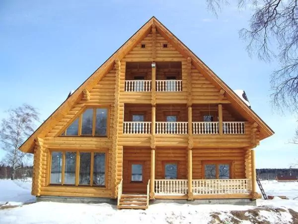 Загородный дом с окнами от Природы