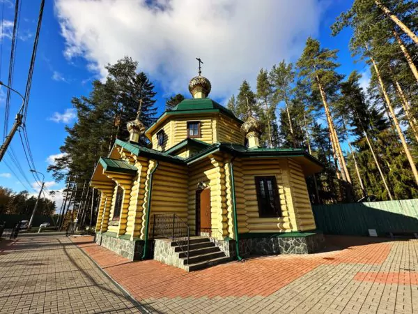 Церковь Всех Святых в п. Левашово